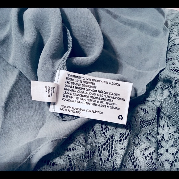 XHILARATION Embroidered Lace Top.             NWOT - Picture 4 of 4